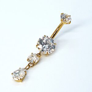 Kuldse tooniga rippuva detailiga titaanist nabaneet